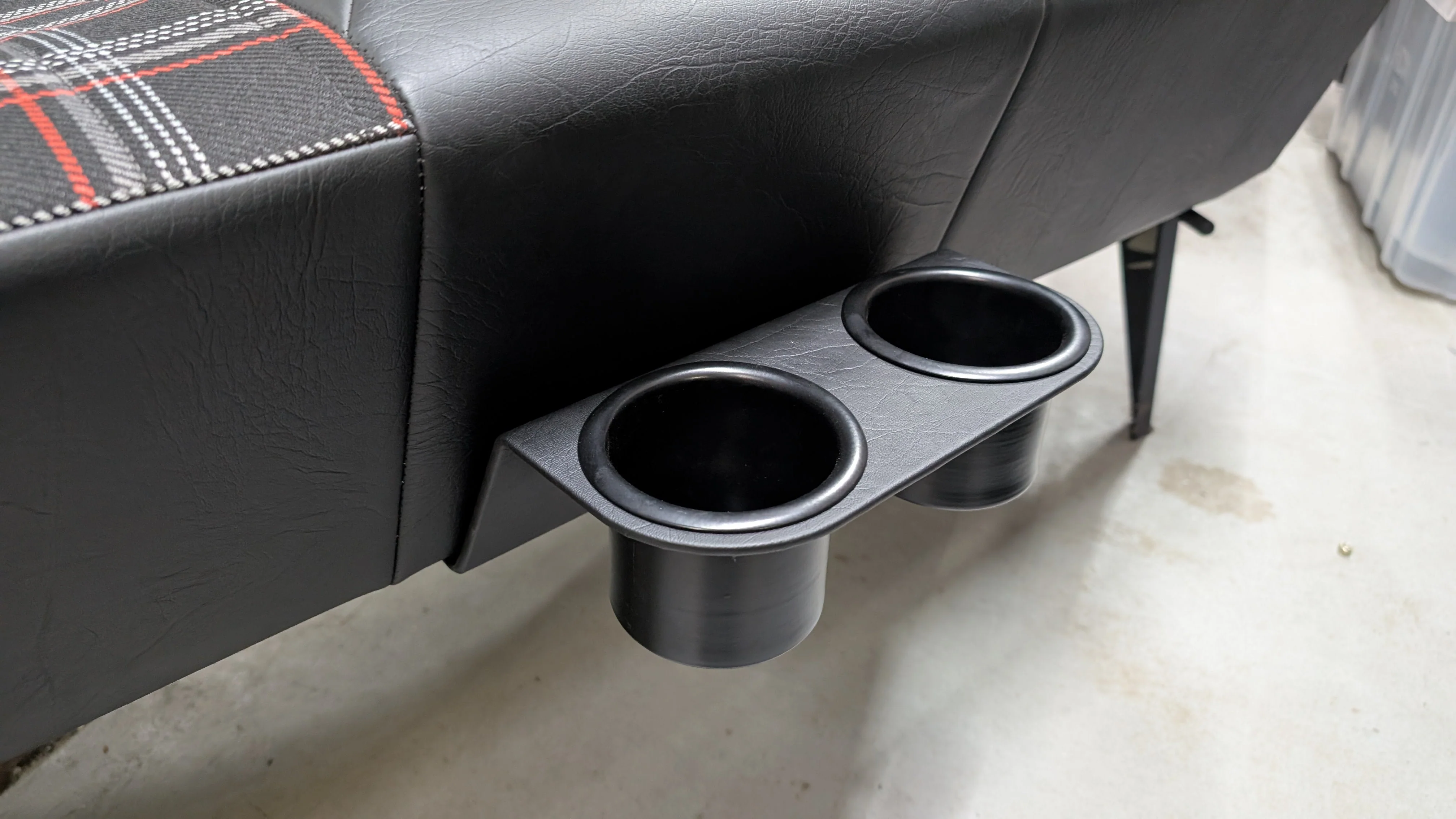Titan 1960-1966 GM Truck Bench Seat Package - Image 6