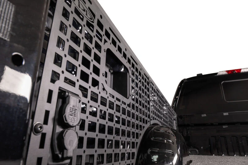 Addictive Desert Designs 23-26 Ford F250/F350/F450 SD Bed Molle Panel - Image 3