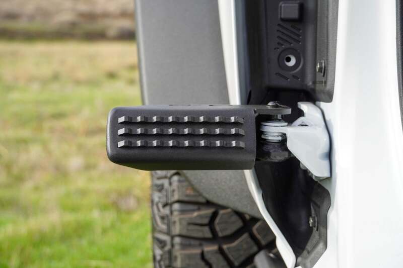 DV8 Offroad 2021+ Ford Bronco Foot Peg Pair - Black - Image 8