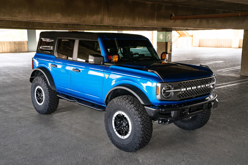DV8 Offroad 21-22 Ford Bronco OE Plus Series Side Steps - Image 4