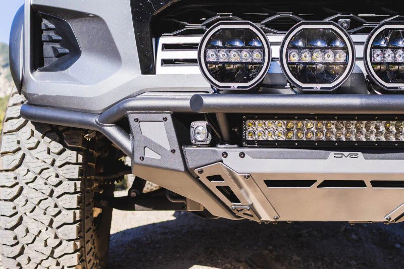 DV8 Offroad 23-26 Chevrolet Colorado ZR2 Tube Front Bumper - Image 17