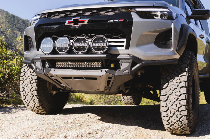 DV8 Offroad 23-26 Chevrolet Colorado ZR2 Tube Front Bumper - Image 25