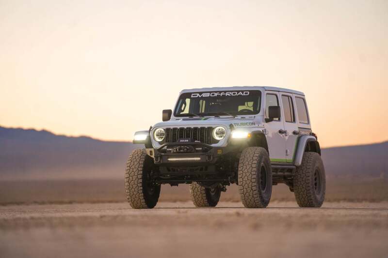 DV8 Offroad Elite Series 20in Dual Row Light Bar w/ Accent Light - Image 10