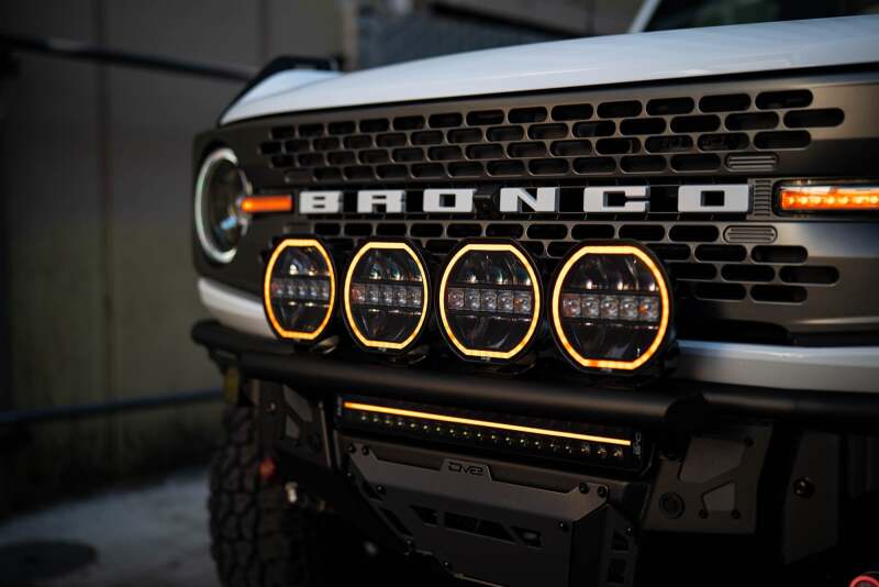 DV8 Offroad Elite Series 20in Dual Row Light Bar w/ Accent Light - Image 5