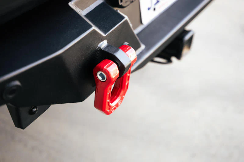 DV8 Offroad Elite Series D-Ring Shackles - Pair (Red) - Image 12