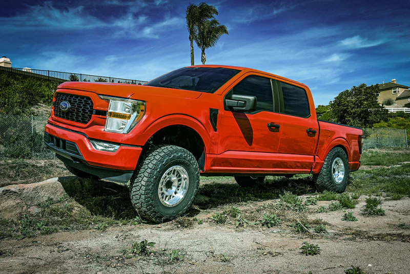 ICON 21-23 Ford F150 4WD 2.7in To 3.5in Stage 1 Suspension System - Image 3