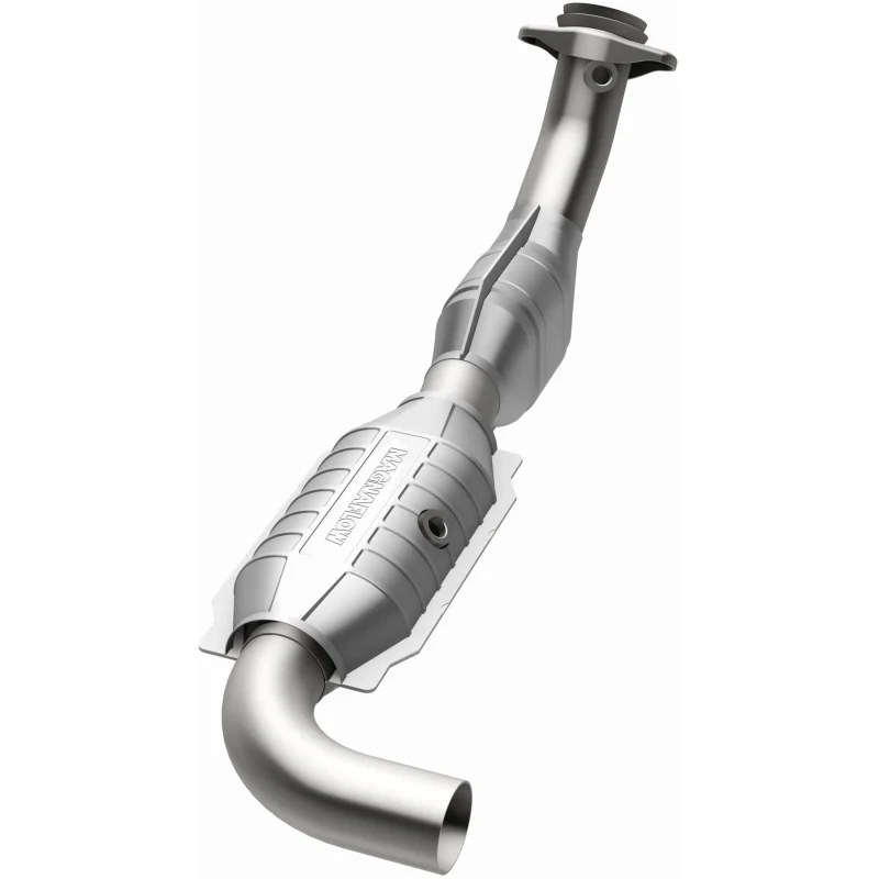 MagnaFlow Direct Fit Catalytic Converter 00-01 Ford F-150 4.6L 2wd - Image 3