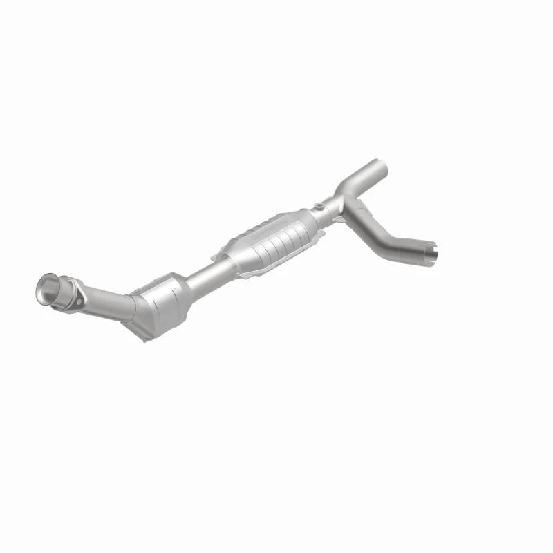 MagnaFlow Direct Fit Catalytic Converter 01-03 Ford E150 4.2L P/S - Image 3