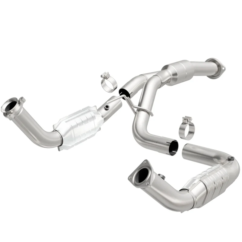 MagnaFlow Direct Fit Catalytic Converter 11-13 Chev Silverado 2500 HD/3500 HD 6.0L - Image 2