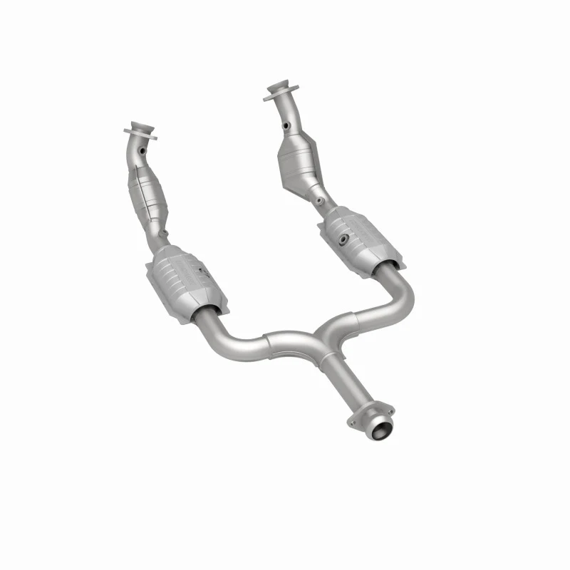 MagnaFlow Direct Fit Catalytic Converter 2003 Ford Mustang 3.8L - Image 3