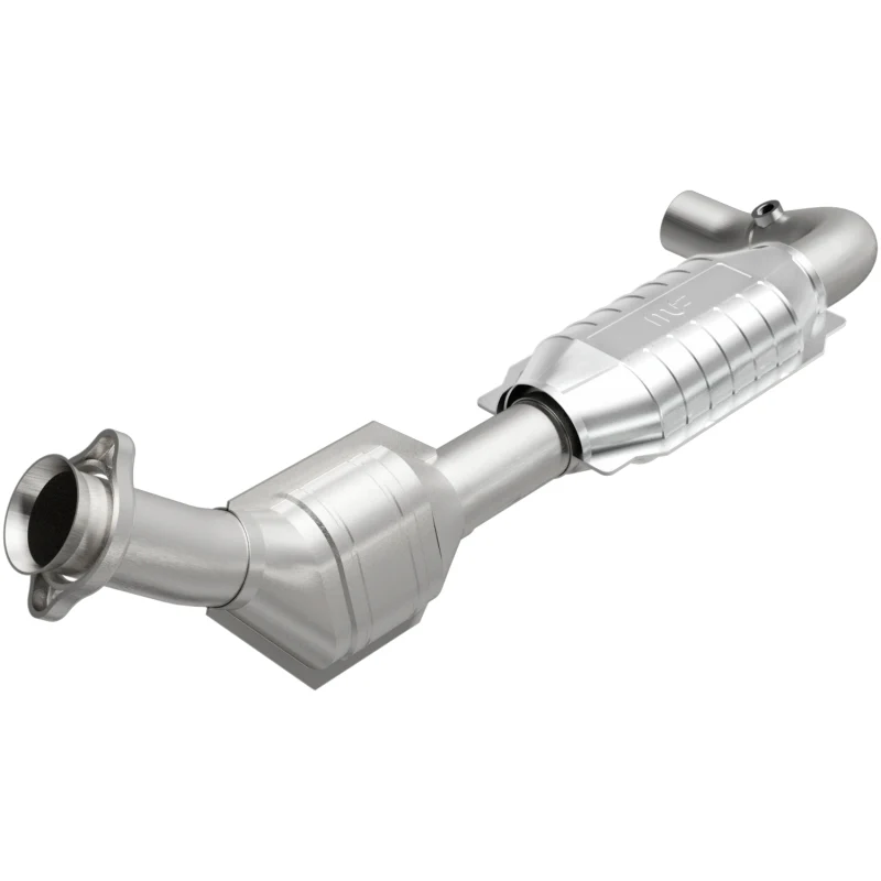 MagnaFlow Direct Fit Catalytic Converter 97-98 E150 E250 Van 4.2L D/
