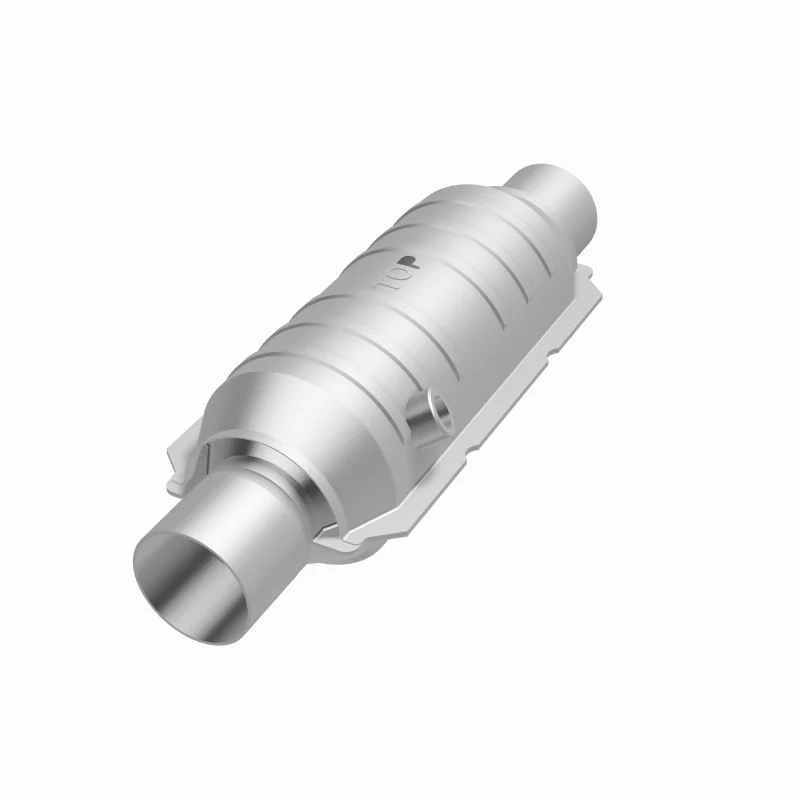 MagnaFlow Universal Catalytic Converter 2.50 HM Angled O2 - Image 17