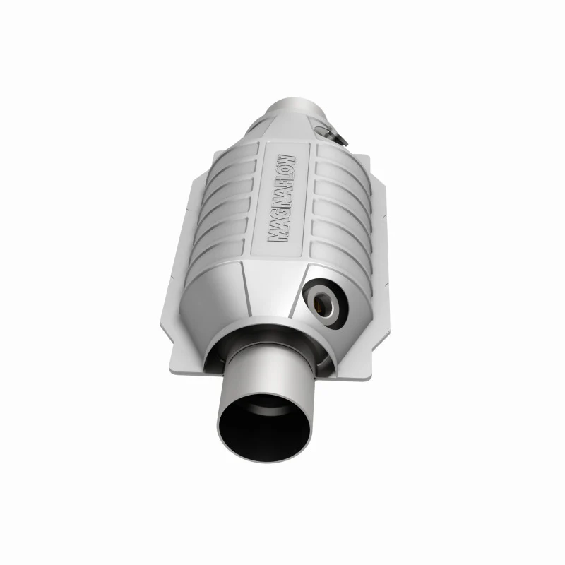 MagnaFlow Universal Catalytic Converter 2.50inch w/ dual O2 - Image 6