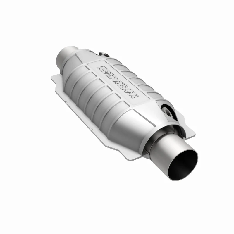 MagnaFlow Universal Catalytic Converter 2 Dual O2 Boss - Image 8