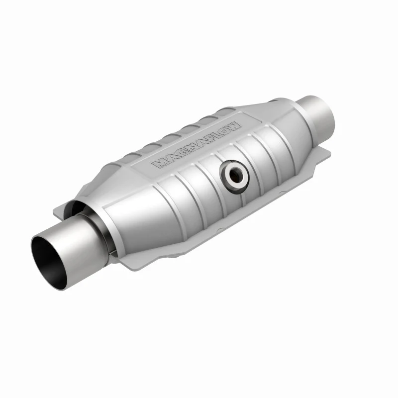 MagnaFlow Universal Catalytic Converter 2 Mid O2 - Image 3