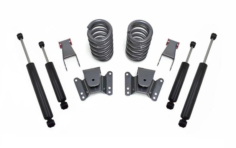 MaxTrac 73-87 Chevrolet C10 2WD 2in/4in Lowering Coil Kit