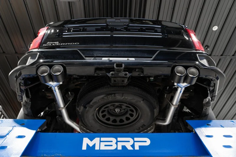 MBRP 19-21 Chevy Silverado 1500 6.2L 2.5in Dual Split Rear Cat Back w/ Quad Carbon Fiber Tips- T304 - Image 7