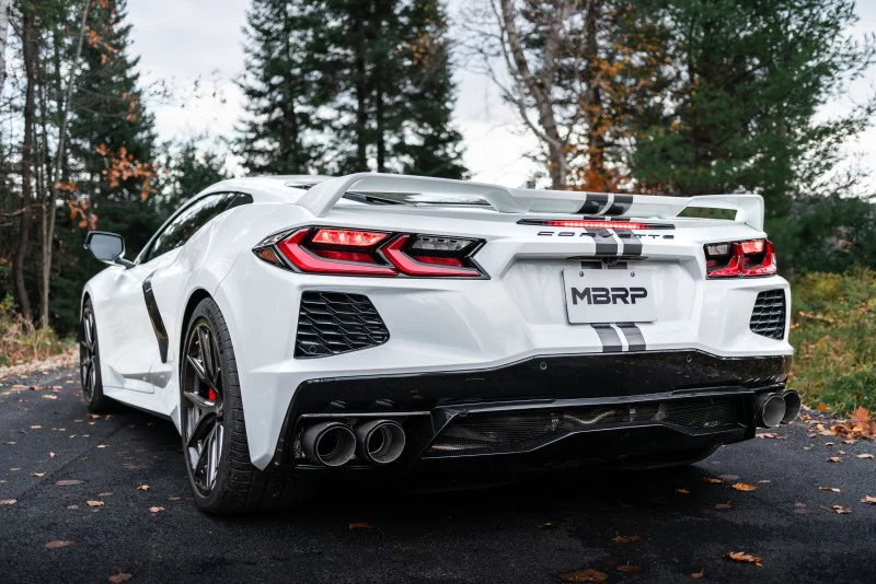 MBRP 20-23 Chevrolet Corvette C8 3in Cat Back Quad Split Rear Exit w/ Carbon Fiber Tips - T304 - Image 4