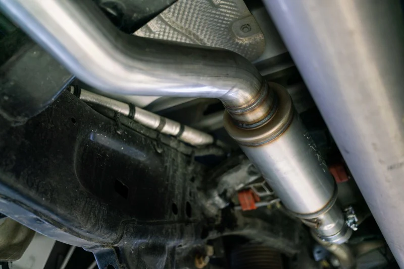 MBRP 3in Single in/out Muffler Replacement, 19-20 Ram 1500 5.7L, High Flow, T409 - Image 2