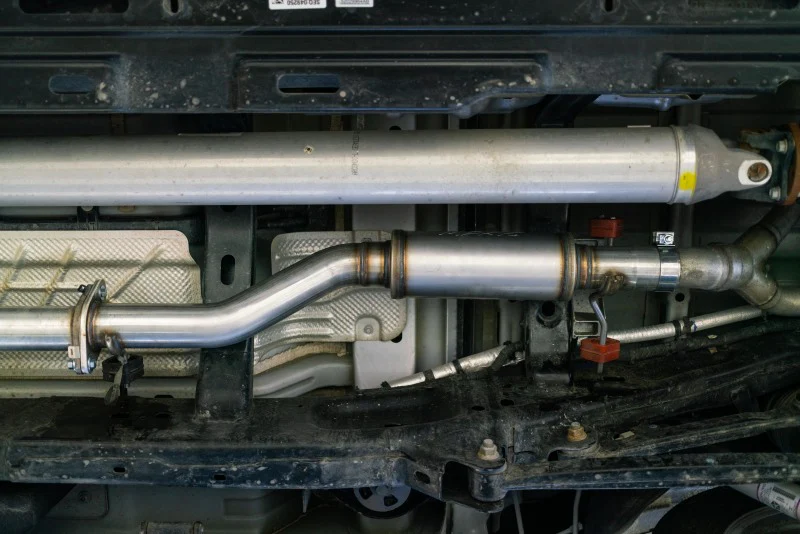 MBRP 3in Single in/out Muffler Replacement, 19-20 Ram 1500 5.7L, High Flow, T409 - Image 3