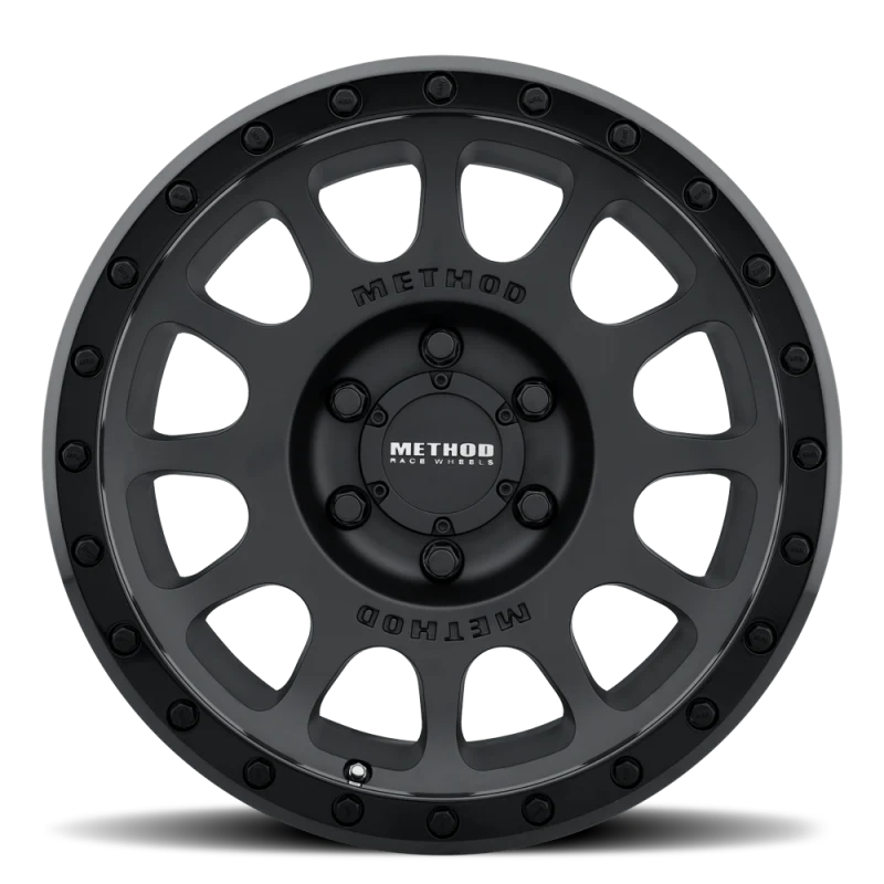 Method MR305 NV 18x9 +25mm Offset 5x150 116.5mm CB Gloss/Matte Black Street Loc Wheel - Image 2