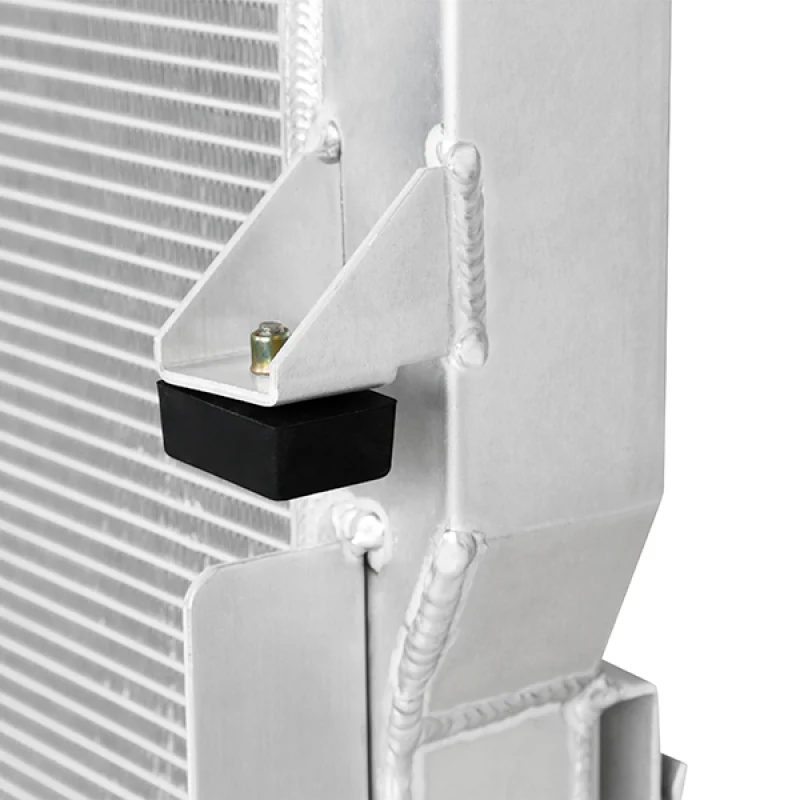 Mishimoto 10-12 Dodge 6.7L Cummins Aluminum Radiator - Image 6