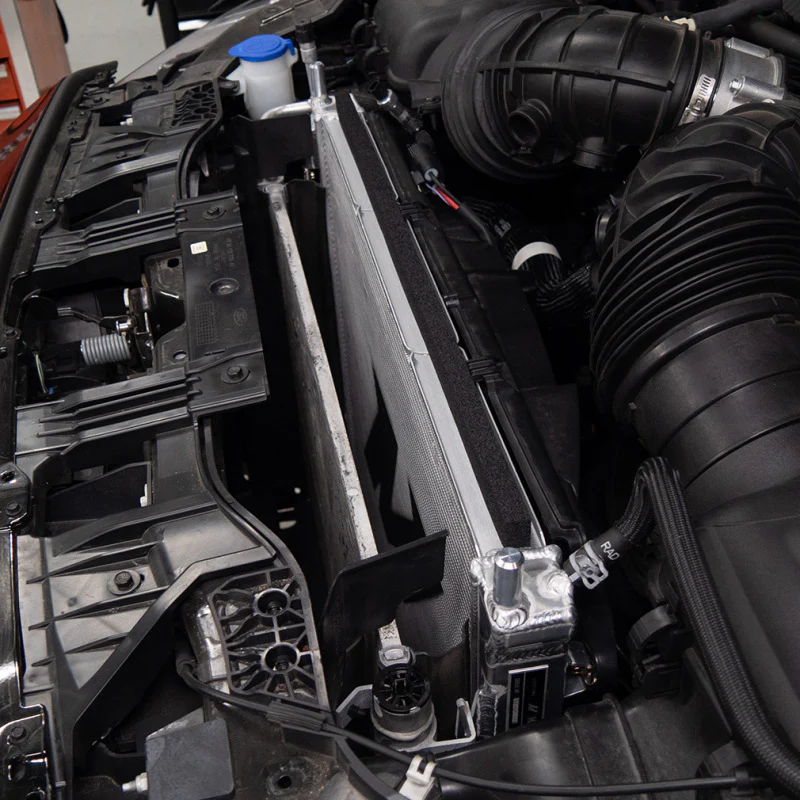 Mishimoto 2024+ Ford Mustang V8/2.3L Performance Aluminum Radiator - Image 5