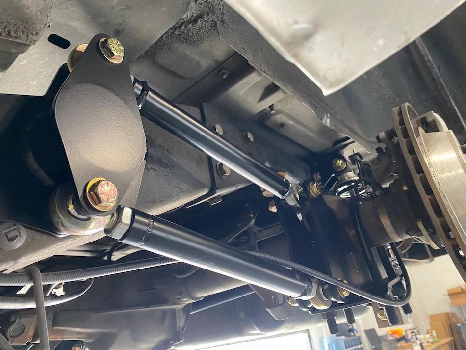 React Rear Coilover Kit - 96-99 2-Door 2wd Tahoe - Image 9
