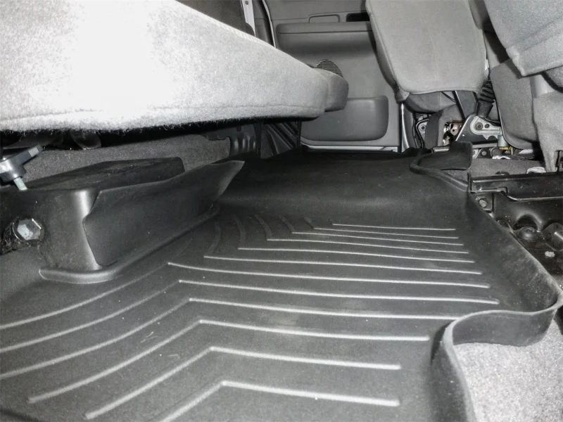WeatherTech 00-04 Ford F150 Super Cab Rear FloorLiner - Black - Image 5