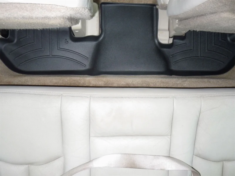 WeatherTech 00-06 Chevrolet Suburban Rear FloorLiner - Black - Image 13