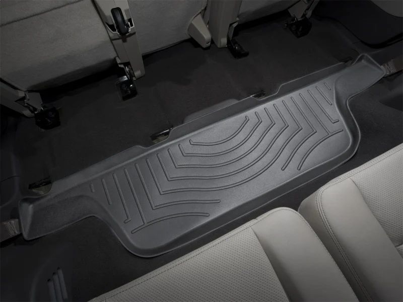 WeatherTech 05+ Ford Freestyle Sportwagon Rear FloorLiner - Black - Image 11