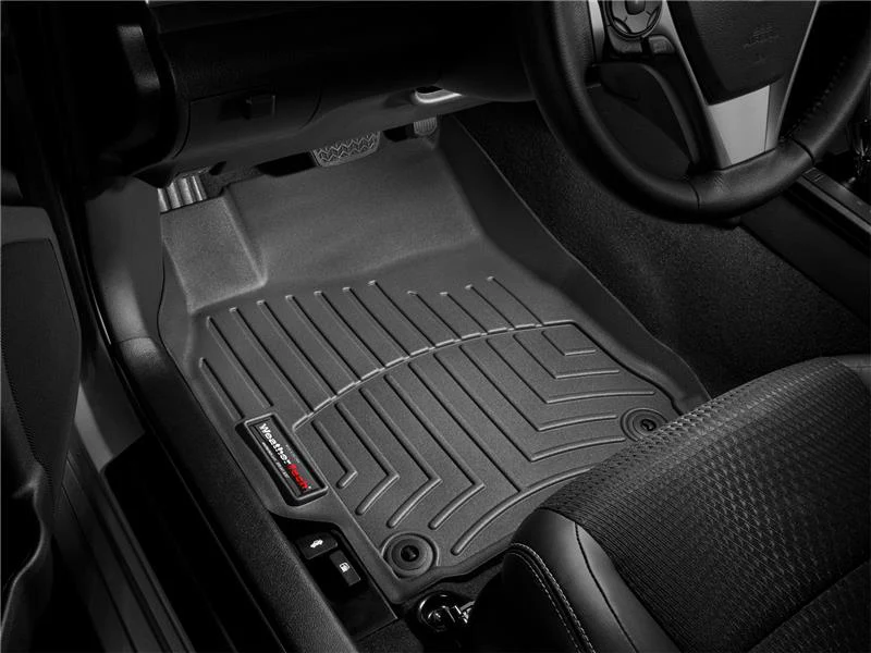 WeatherTech 07+ Chevrolet Aveo Front FloorLiner - Black - Image 3