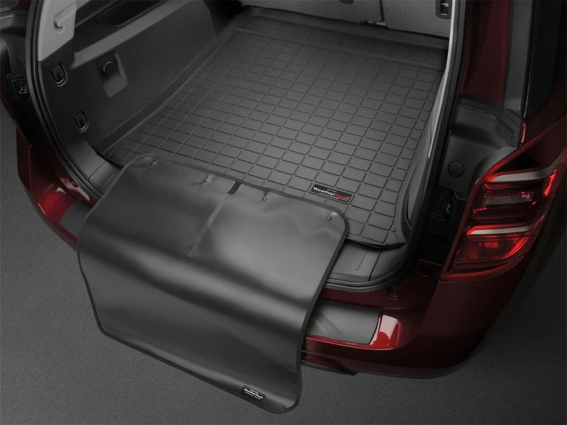 WeatherTech 10-16 Chevrolet Equinox Cargo Liner with Bumper Protector - Black - Image 3