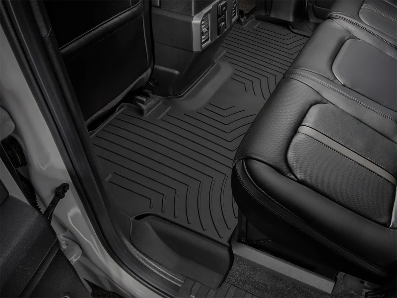 WeatherTech 2017+ Ford F-250/F-350/F-450/F-550 Crew Cab Rear FloorLiner HP - Black - Image 12