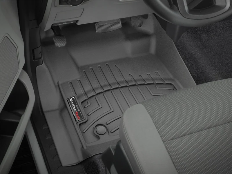 WeatherTech 2017+ Ford F-250/F-350/F-450/F-550 Front FloorLiner - Black (fits 4x4 Floor Shifter) - Image 2