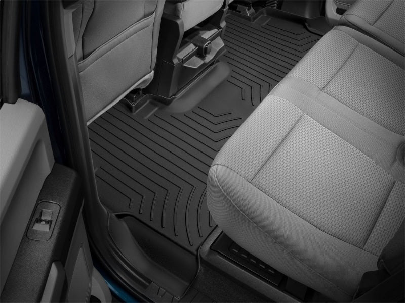 WeatherTech 2017+ Ford F-250/F-350/F-450/F-550 Rear FloorLiner HP - Black - Image 4