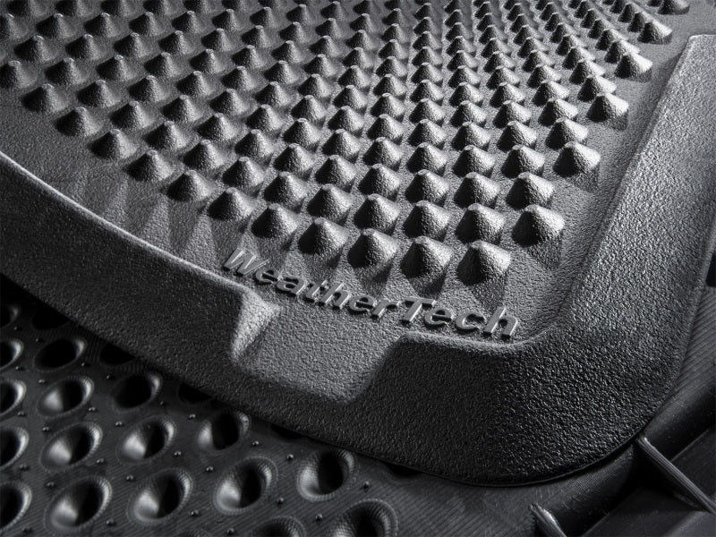 WeatherTech 30in x 48in Outdoor Mat - Black (Unboxed) - Image 9