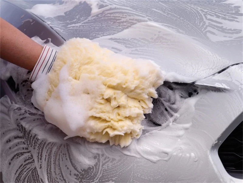 WeatherTech Wash Mitt - Image 4