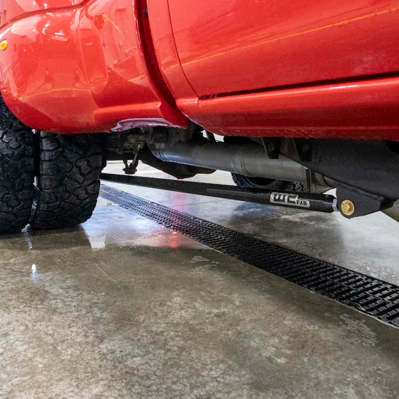 Wehrli 01-11 Chevy & GM Duramax 60in Traction Bar Kit RCLB/CCSB/ECSB, Flat Black - Image 2