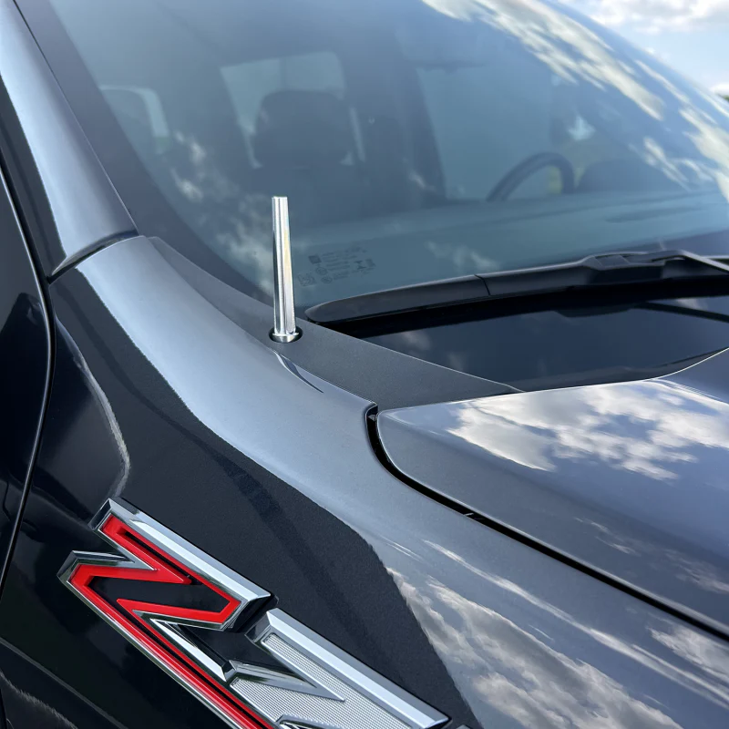 Wehrli 07.5-19 Chevrolet 6.6L Duramax Billet TIG Torch Stubby Antenna - Gloss White - Image 3